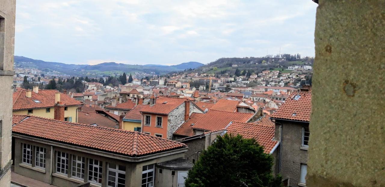 Maison Au Loup - Superbe Ancien Hotel Particulier Du Xvie Siecle Au Coeur De La Vieille Ville Du Puy Le Puy-en-Velay 外观 照片